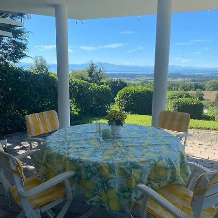 Wohlfuehloase Mit Panoramablick Markdorf